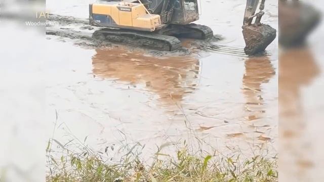 Amazing Dangerous Fastest Excavator Operator Skill, Heavy Equipment Machines Truck Working Fail смотреть онлайн