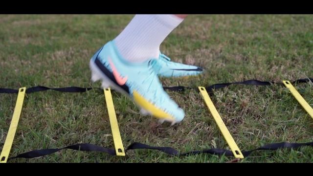 Nike Phantom GT2 Pro - Play Test + Review смотреть онлайн