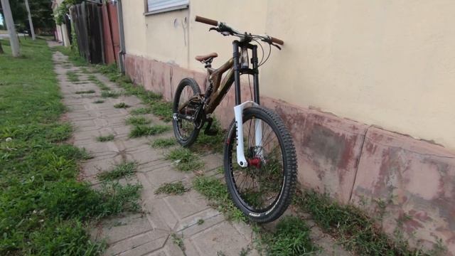 Specialized Big Hit 3 - Epic Edit смотреть онлайн