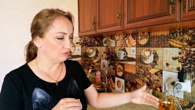 Меня укусила "Хранительница домашнего очага и уюта". Последствия ??? смотреть онлайн
