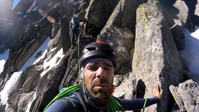 Grands Charmoz - North West ridge (Alpine Climbing) смотреть онлайн