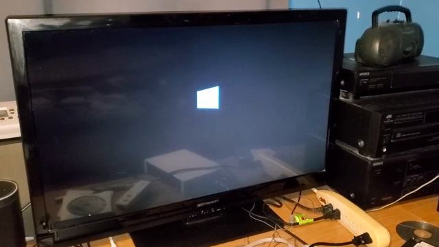 The Nvidia GeForce GT 9500 Graphics Card Lives Again!!!!! смотреть онлайн