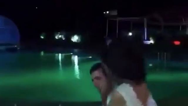 свадьба подарок жене смотреть онлайн