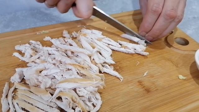 Запеченная куриная грудка с кукурузой и морковью. Простой Рецепт - Салата Венеция. смотреть онлайн