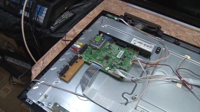 №272. Hyundai H-LED32V14, на запчасти, Main_ 868M JUG7.820.1277.mp4