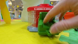 Игрушечная мойка для машинок