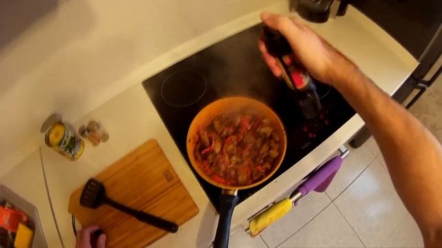 спагетти с ананасом смотреть онлайн