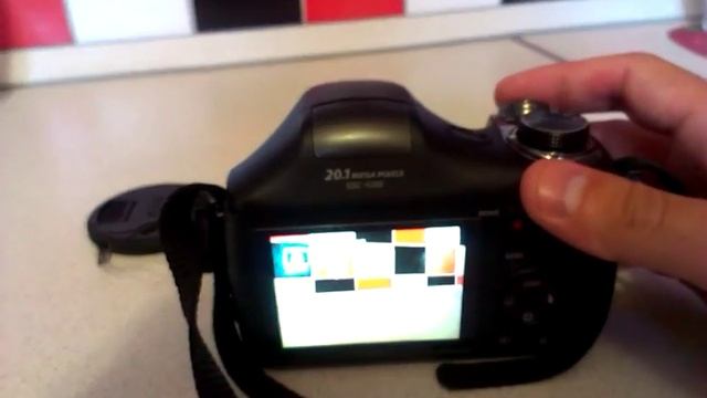 Отзыв покупателя фотоаппарата Sony DSC-H300