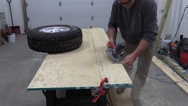 Hitachi RIPMAX C7UR 7-1/4" Pro Circular Saw Vs Skilsaw Sidewinder смотреть онлайн