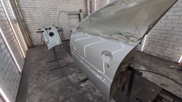 iwata bellaria 1.4. настройки по базе и лаку. сравнение с sata 5500 смотреть онлайн