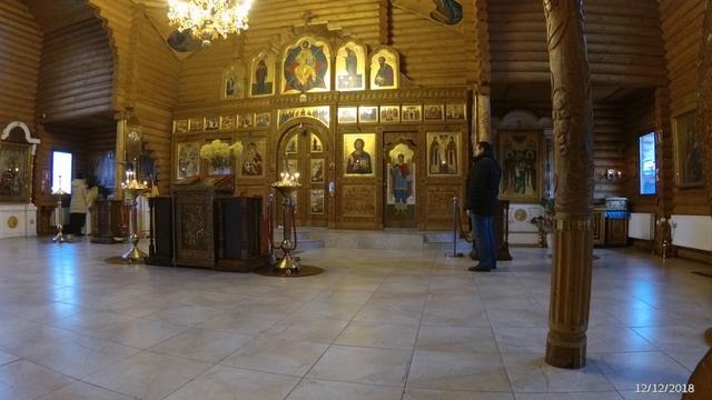 Служба в будний день в православном храме смотреть онлайн