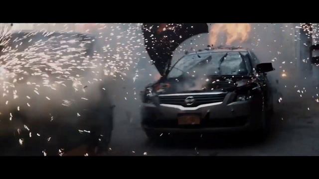 Легендарная Сага продолжает радовать! (Обзор фильма "Форсаж 8") смотреть онлайн