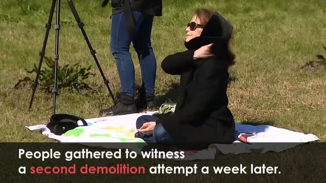 Wrecking Ball Taken to the ‘Leaning Tower of Dallas’ in Second Demolition Attempt смотреть онлайн