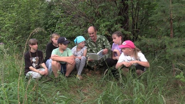 Здесь живет писатель Чирухин смотреть онлайн