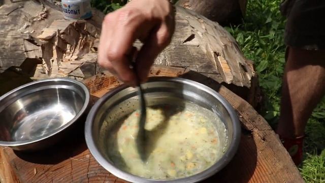 Крем-суп картофельный с сыром, гренками и мясом смотреть онлайн