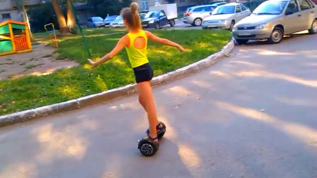 ВИДЕО УРОК НА ГИРОСКУТЕРЕ!? Я УПАЛА? смотреть онлайн
