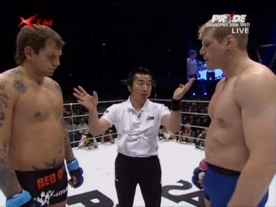 Josh Barnett Vs Alexander Emelianenko