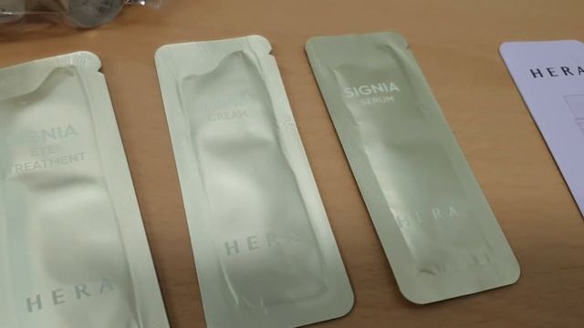 ДЕВУШКА ПРИОБРЕЛА ЭНЗИМНЫЙ ПИЛИНГ AMOREPACIFIC! смотреть онлайн