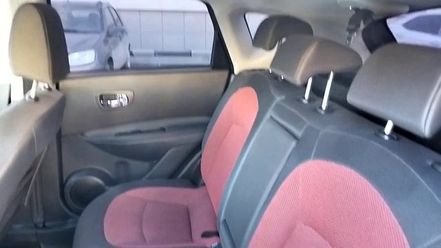 Nissan Qashqai, 2009 г 136 000 км, 1.6, MT (114 л.с.), внедорожник, передний, бензин смотреть онлайн