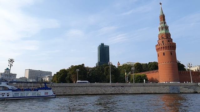 Не успела вдова проводить мужа в последний путь, как ей вручили расписку, от которой бросило в дрож смотреть онлайн