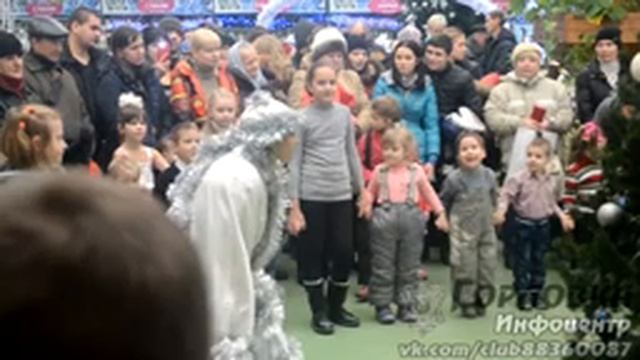 Горловка. Новогодние утренники в "Галактике". 05.12.2015 смотреть онлайн