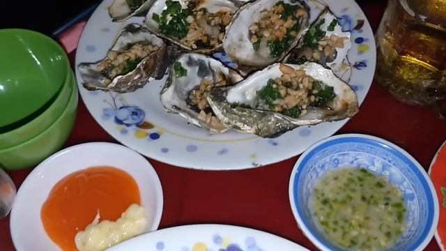 Где дёшево поесть морепродукты в Нячанге? / отдых во Вьетнаме: советы туристам / кафе Нячанга