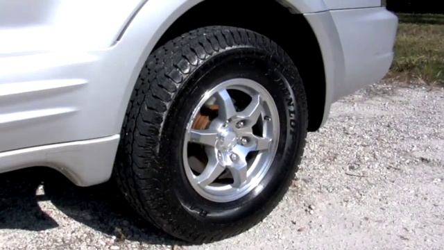 2001 Silver Mitsubishi Montero Limited T2568 смотреть онлайн