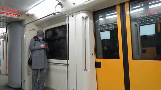 Казанское метро, поездка на метропоезде 81-740.4К «Русич» № 0316 от Северного Вокзала до Горок. смотреть онлайн