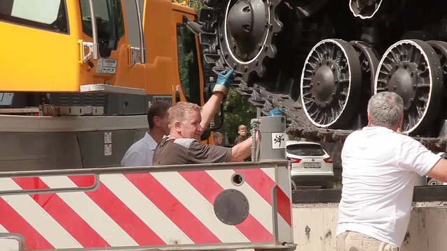 В Фокинском районе Брянска появился новый памятный знак смотреть онлайн