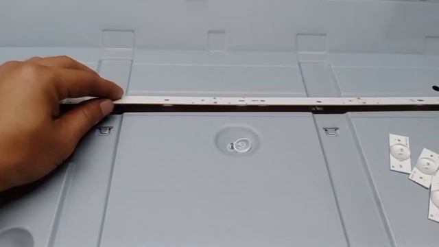 LG 32" COLOR PROBLEM EASY LANG TO SA MGA NEW B смотреть онлайн