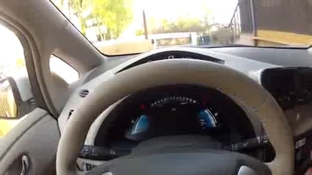 Электромобиль Nissan Leaf разгон до СОТНИ 10 сек, до 60 км\ч - 5 сек смотреть онлайн