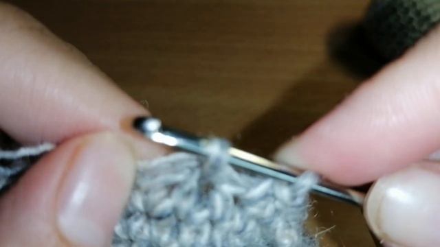 Зайчик крючком/ 2 часть/ вязание для начинающих. смотреть онлайн