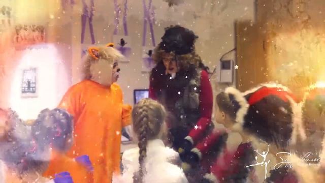 Новый год в Школе Балета "Зазеркалье" смотреть онлайн