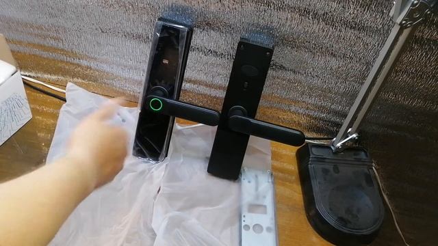 Настройка умного замка с WiFi и приложением Tuya