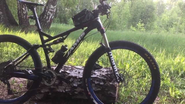 Jamis DAKAR XCR 29 SPORT смотреть онлайн
