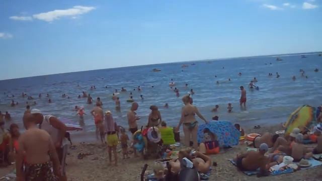 Чёрное море Архипо-Осиповка пляж утром в обед и вечером весь день смотреть онлайн
