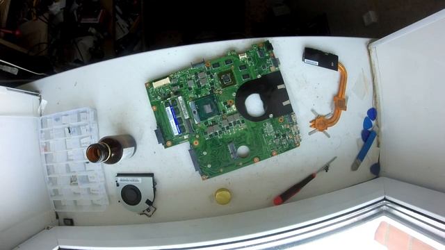 Ноутбук DNS A15FD Разборка чистка и замена термопасты смотреть онлайн