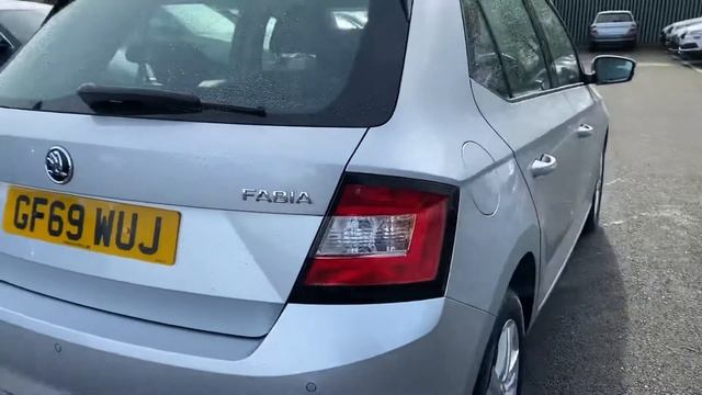 SKODA FABIA SE TSI PETROL MANUAL смотреть онлайн