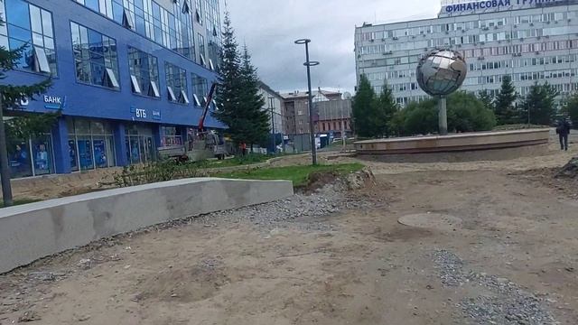 НОВОСИБИРСК/РЕКОНСТРУКЦИЯ СКВЕРА S7 (КРЫЛЬЯ СИБИРИ)/ПОЯВЯТСЯ НЕОБЫЧНЫЕ ИНСТАЛЛЯЦИИ/АМФИТЕАТР/КАЧЕЛИ смотреть онлайн