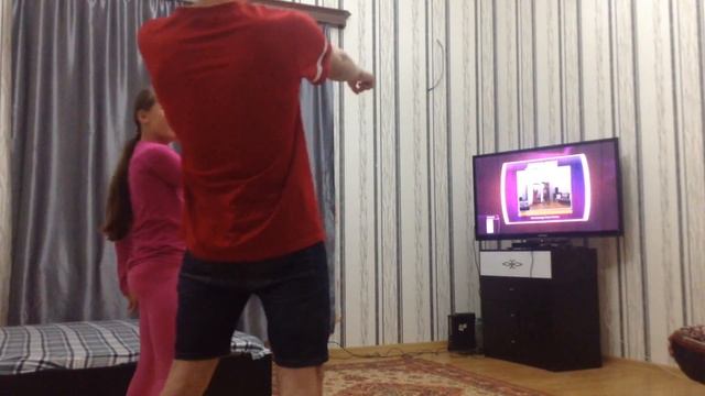 Играем в Just Dance на Xbox смотреть онлайн