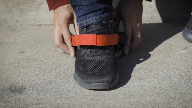 How to Ride Razor Turbo Jetts Electric Heel Wheels смотреть онлайн