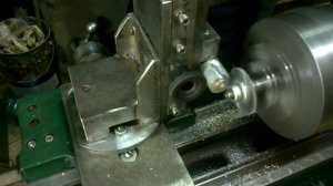 Фрезерная приставка на токарный станок