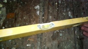 Видео: Как правильно пользоваться пузырьковым уровнем?