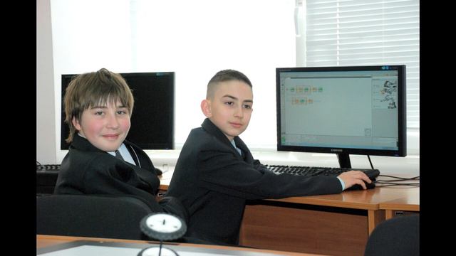 Лучшая в Запорожье гимназия смотреть онлайн