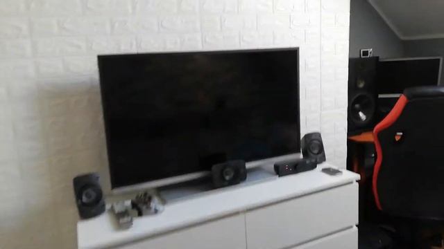 Logitech z906 - Test смотреть онлайн