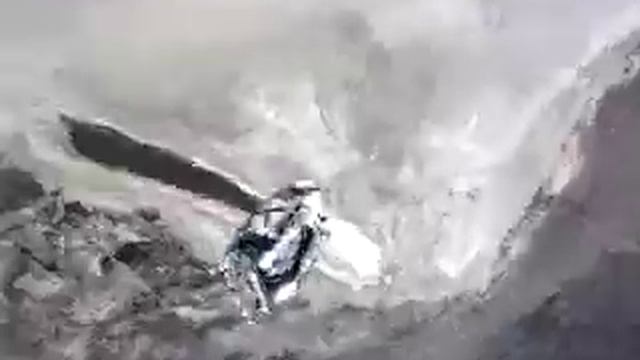 Skydiving with SUV Frame - For Infiniti смотреть онлайн