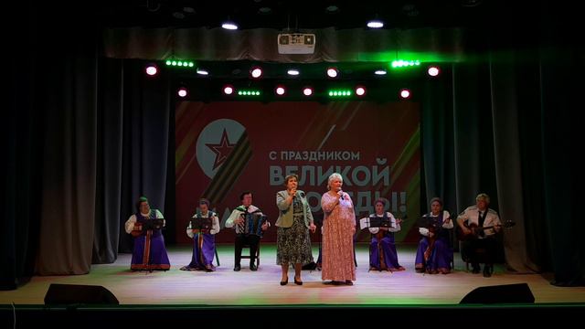 Русские узоры - Тучи в голубом смотреть онлайн