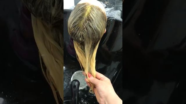 Выход из тёмного цвета в блонд #shorts #окрашиваниеволос #airtouch #парикмахер