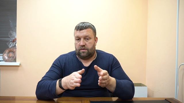 Радостная семья