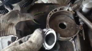 Иж планета-предварительная установка подшипников в картера и выравнивание коленвала на иж планета 5